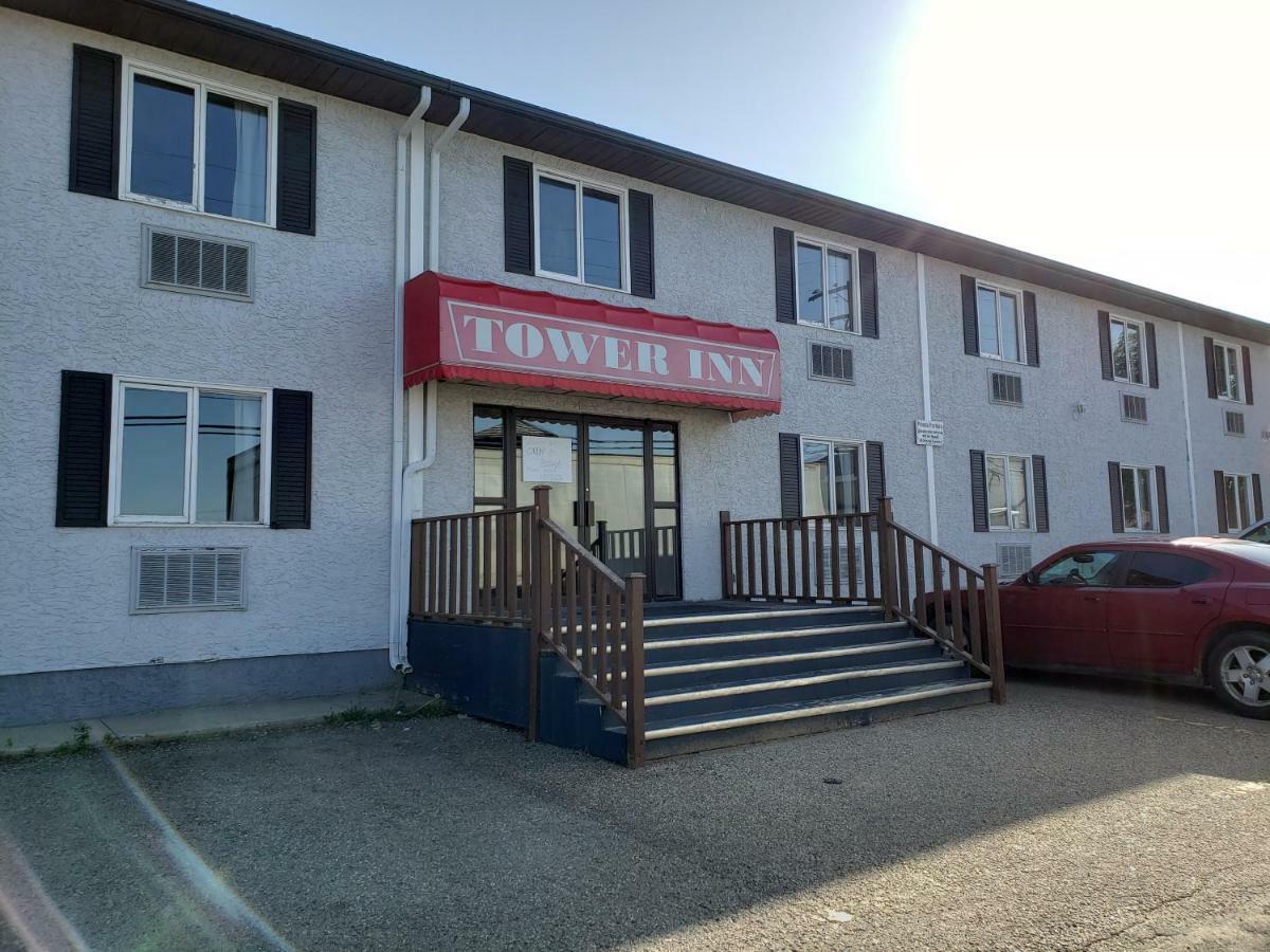 Tower Inn Estevan Exterior photo